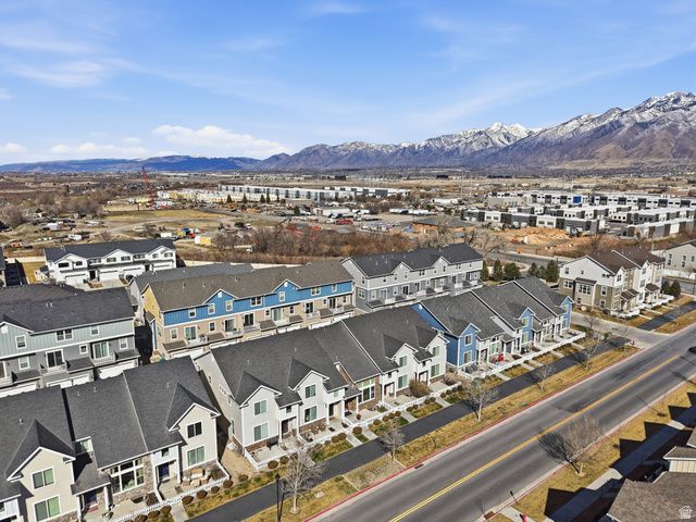 1041 W PAINTED HORSE LN, Bluffdale, UT 84065