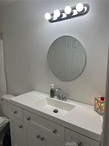 14585 Mauna Loa, Hesperia, CA 92345