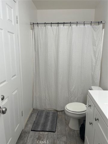 14585 Mauna Loa, Hesperia, CA 92345