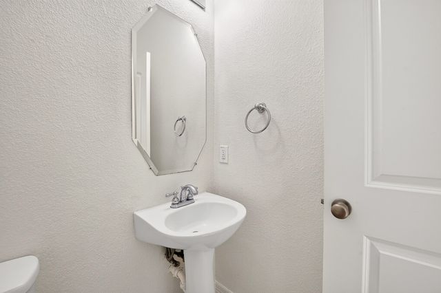 1625 Nighthawk Drive, Little Elm, TX 75068