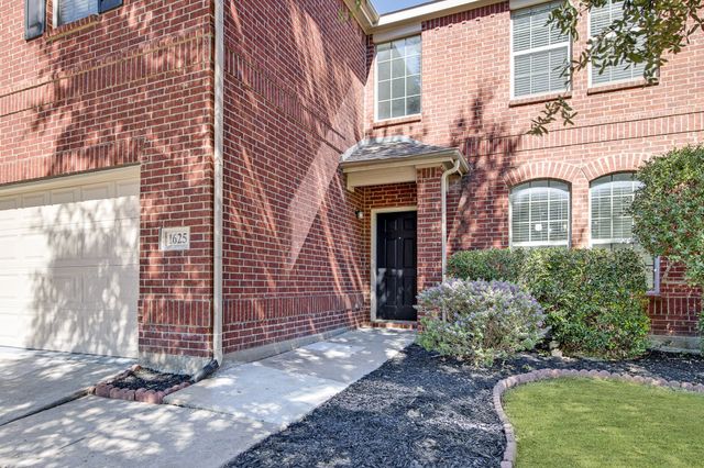 1625 Nighthawk Drive, Little Elm, TX 75068