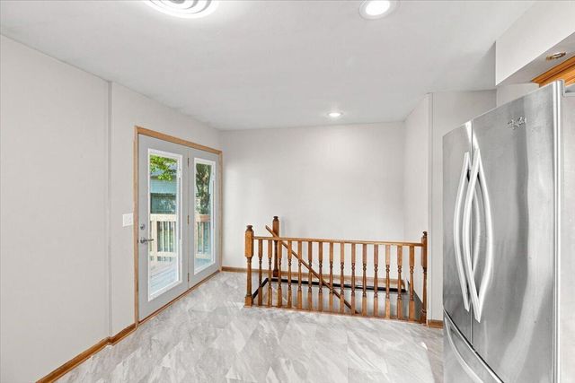 110 ROBIN Road, Council Bluffs, IA 51503