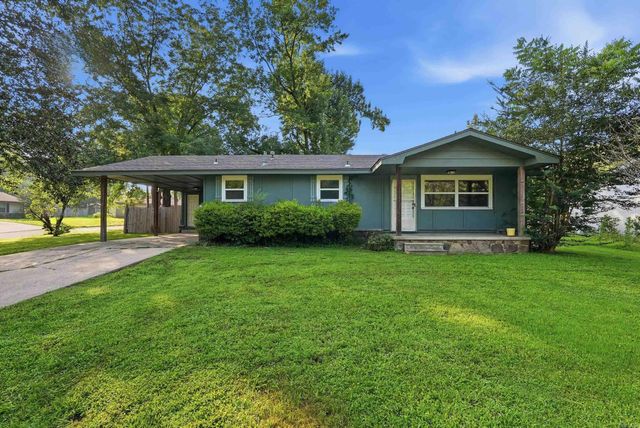 1312 Sunset Dr, Conway, AR 72034