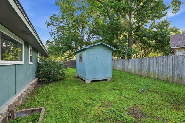 1312 Sunset Dr, Conway, AR 72034
