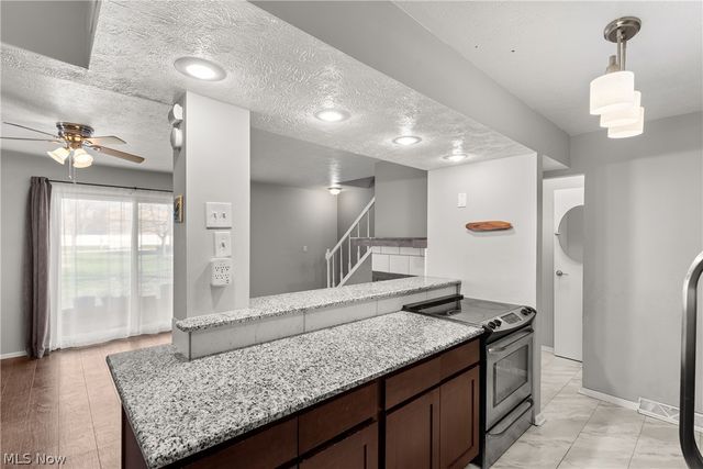 10055 Independence Drive 9B, North Royalton, OH 44133