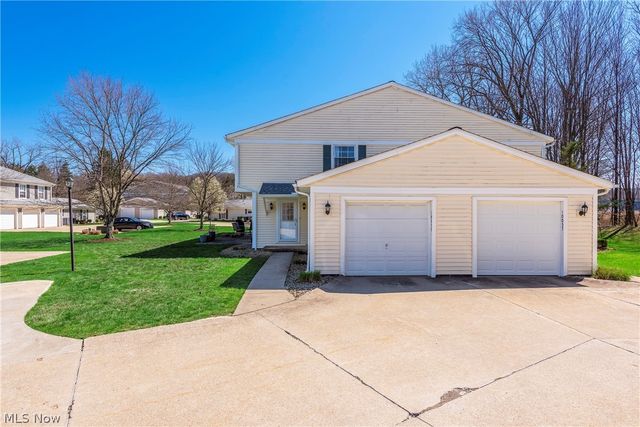 10055 Independence Drive 9B, North Royalton, OH 44133