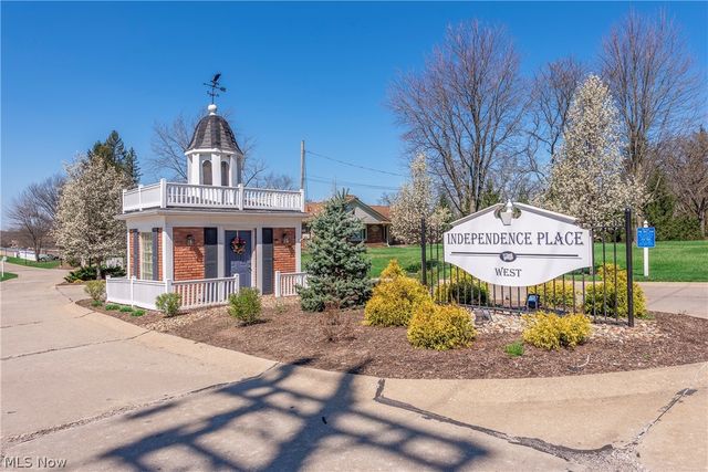 10055 Independence Drive 9B, North Royalton, OH 44133