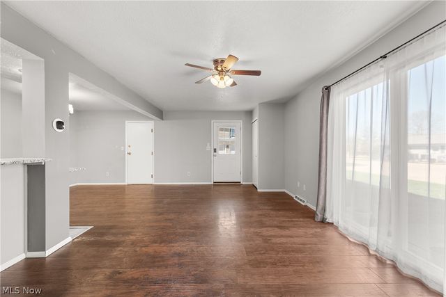 10055 Independence Drive 9B, North Royalton, OH 44133
