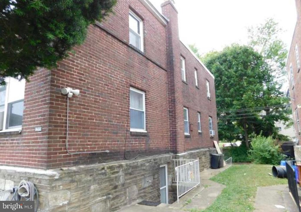 6422 OXFORD AVE, PHILADELPHIA, PA 19111 — photo 3