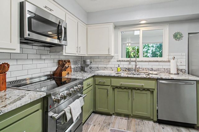 9808 Murifield Court NE, Albuquerque, NM 87111
