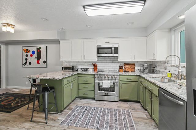9808 Murifield Court NE, Albuquerque, NM 87111