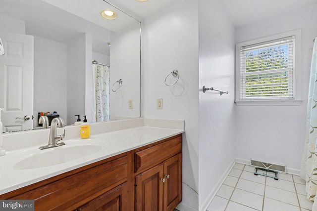 1440 CHADWYCK LN, Manheim, PA 17545