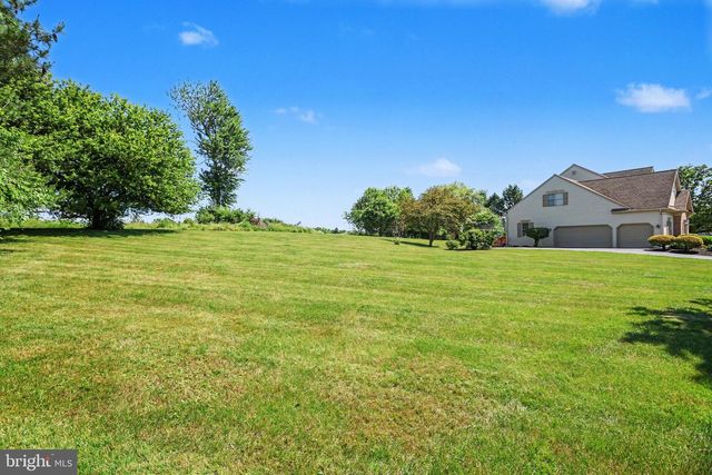 1440 CHADWYCK LN, Manheim, PA 17545