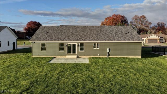 913 Zerelda Street NW, Strasburg, OH 44680