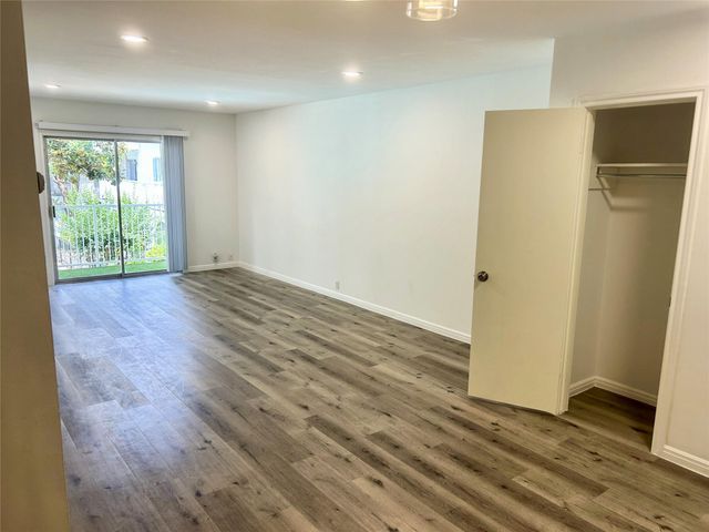 2601 Bellefontaine Street A207, Houston, TX 77025