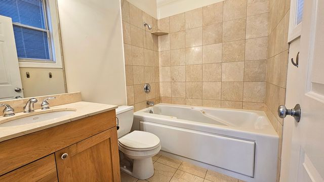 509 N Hartland Court 1S, Chicago, IL 60622