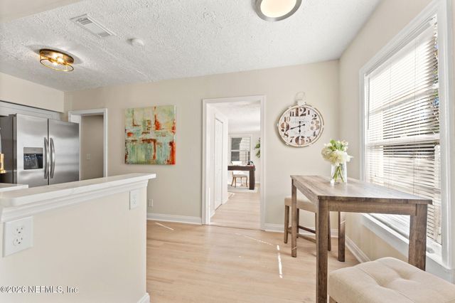 4517 DELTA Avenue, Jacksonville, FL 32205