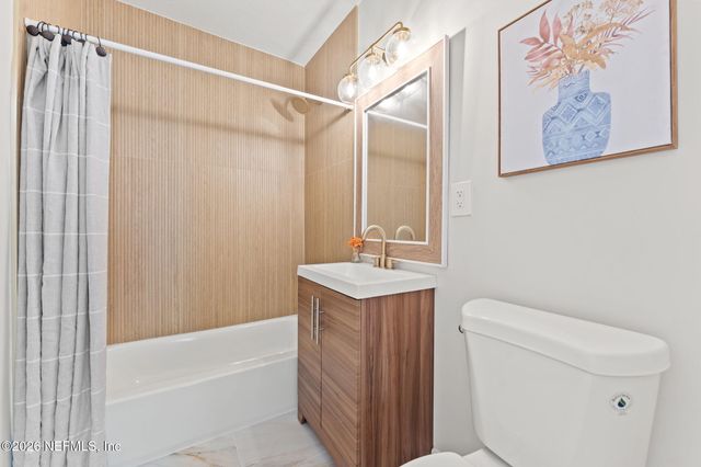 4517 DELTA Avenue, Jacksonville, FL 32205