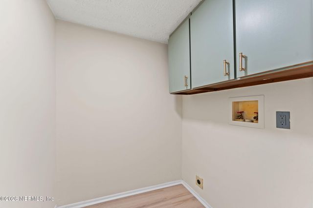 4517 DELTA Avenue, Jacksonville, FL 32205