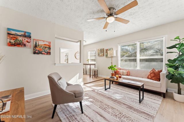 4517 DELTA Avenue, Jacksonville, FL 32205