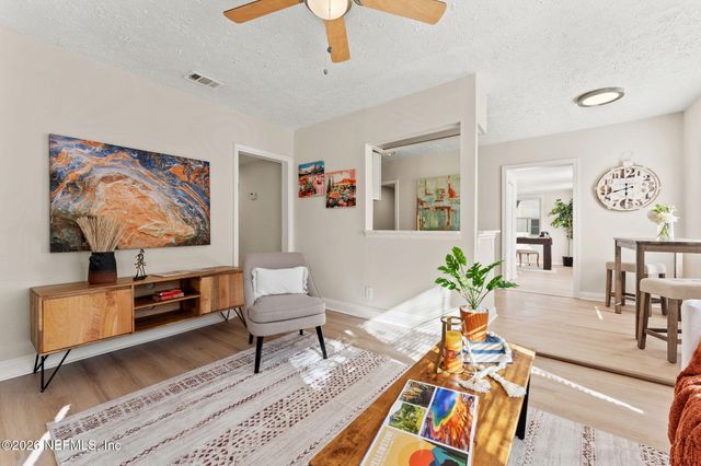 4517 DELTA Avenue, Jacksonville, FL 32205