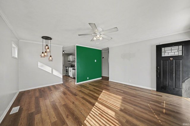 1243 Browne Lane, South Bend, IN 46615