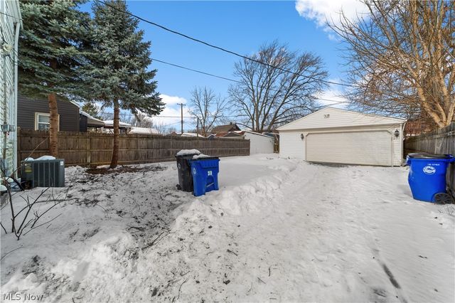 13108 Saint James Avenue, Cleveland, OH 44135