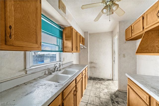 13108 Saint James Avenue, Cleveland, OH 44135