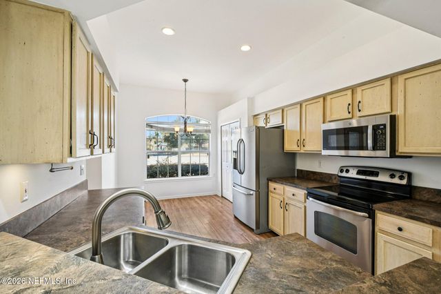 8551 LORI ANN Court, Jacksonville, FL 32220