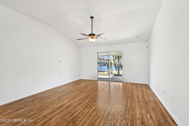 8551 LORI ANN Court, Jacksonville, FL 32220