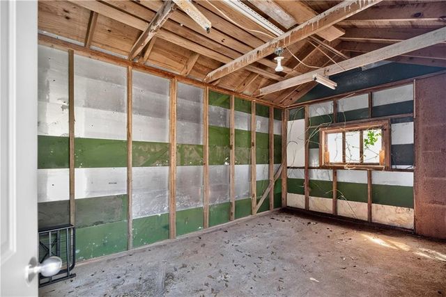 706 Kingston Road, Thomaston, GA 30286