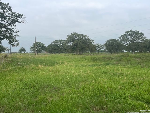 TBD Hwy 123, Stockdale, TX 78160