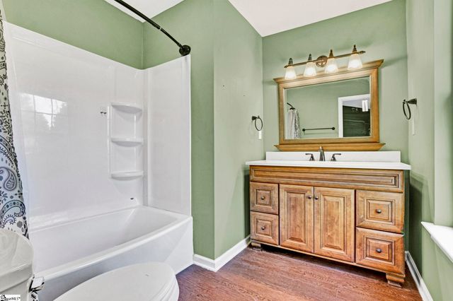 1 Greyleaf Court, Simpsonville, SC 29680