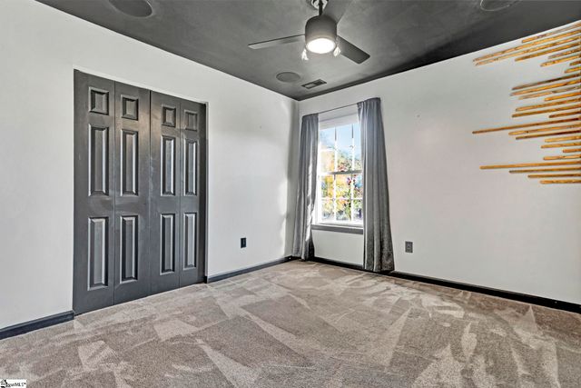 1 Greyleaf Court, Simpsonville, SC 29680