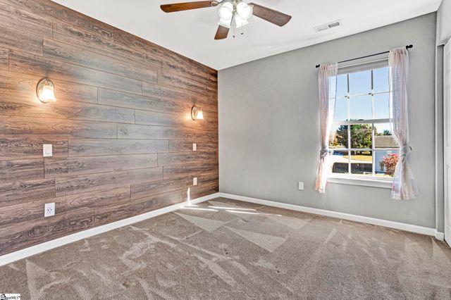 1 Greyleaf Court, Simpsonville, SC 29680