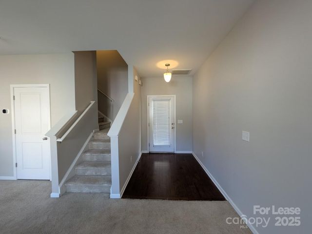 10814 Derryrush Drive, Charlotte, NC 28213