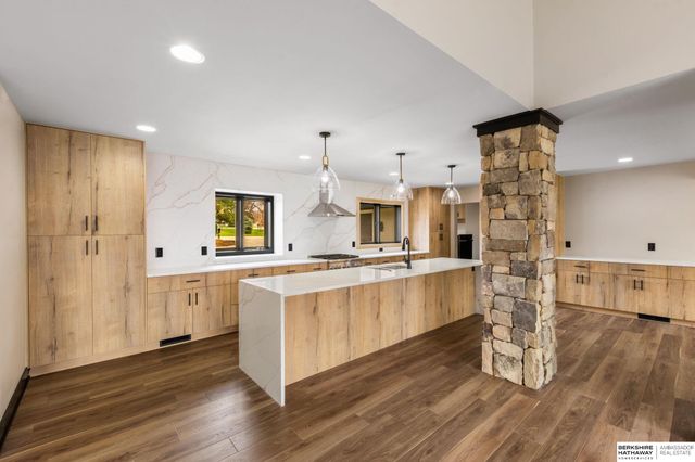 21025 Roundup Road, Elkhorn, NE 68022