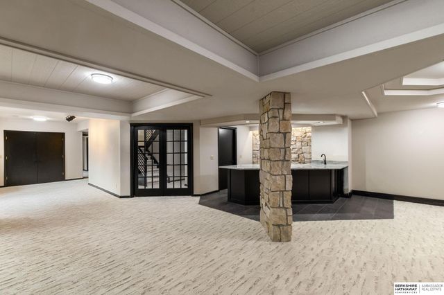 21025 Roundup Road, Elkhorn, NE 68022