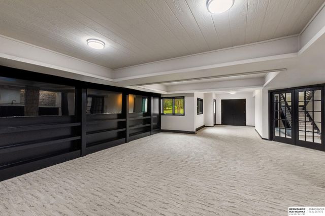 21025 Roundup Road, Elkhorn, NE 68022