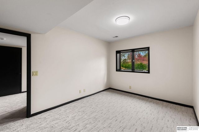 21025 Roundup Road, Elkhorn, NE 68022