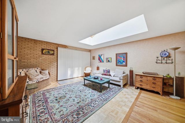 4904 WOODSY WAY, Temple Hills, MD 20748