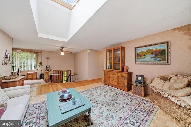 4904 WOODSY WAY, Temple Hills, MD 20748