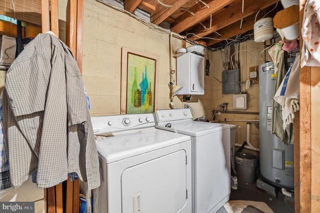 4904 WOODSY WAY, Temple Hills, MD 20748