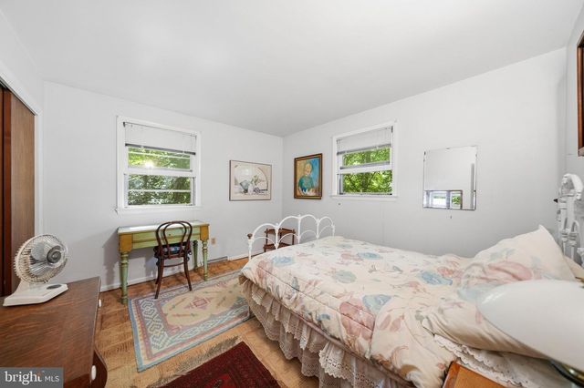4904 WOODSY WAY, Temple Hills, MD 20748