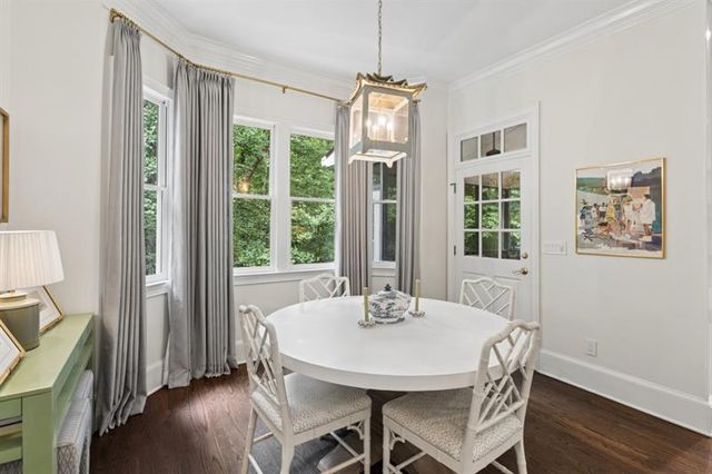 553 Bryn Mawr Lane NW, Atlanta, GA 30327