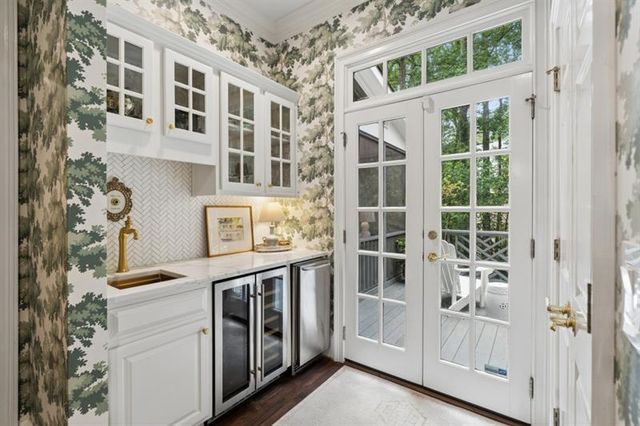 553 Bryn Mawr Lane NW, Atlanta, GA 30327