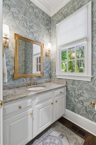 553 Bryn Mawr Lane NW, Atlanta, GA 30327