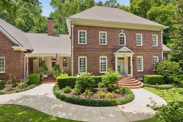 553 Bryn Mawr Lane NW, Atlanta, GA 30327