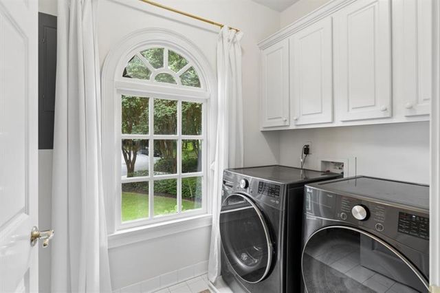 553 Bryn Mawr Lane NW, Atlanta, GA 30327