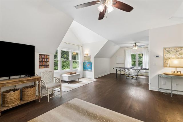 553 Bryn Mawr Lane NW, Atlanta, GA 30327